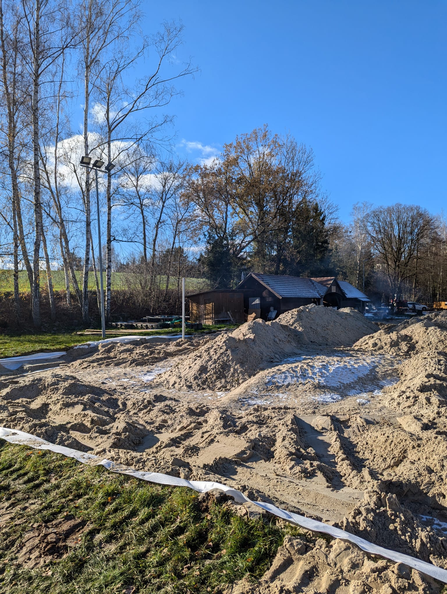 Aufräumen nach Hochwasser 1