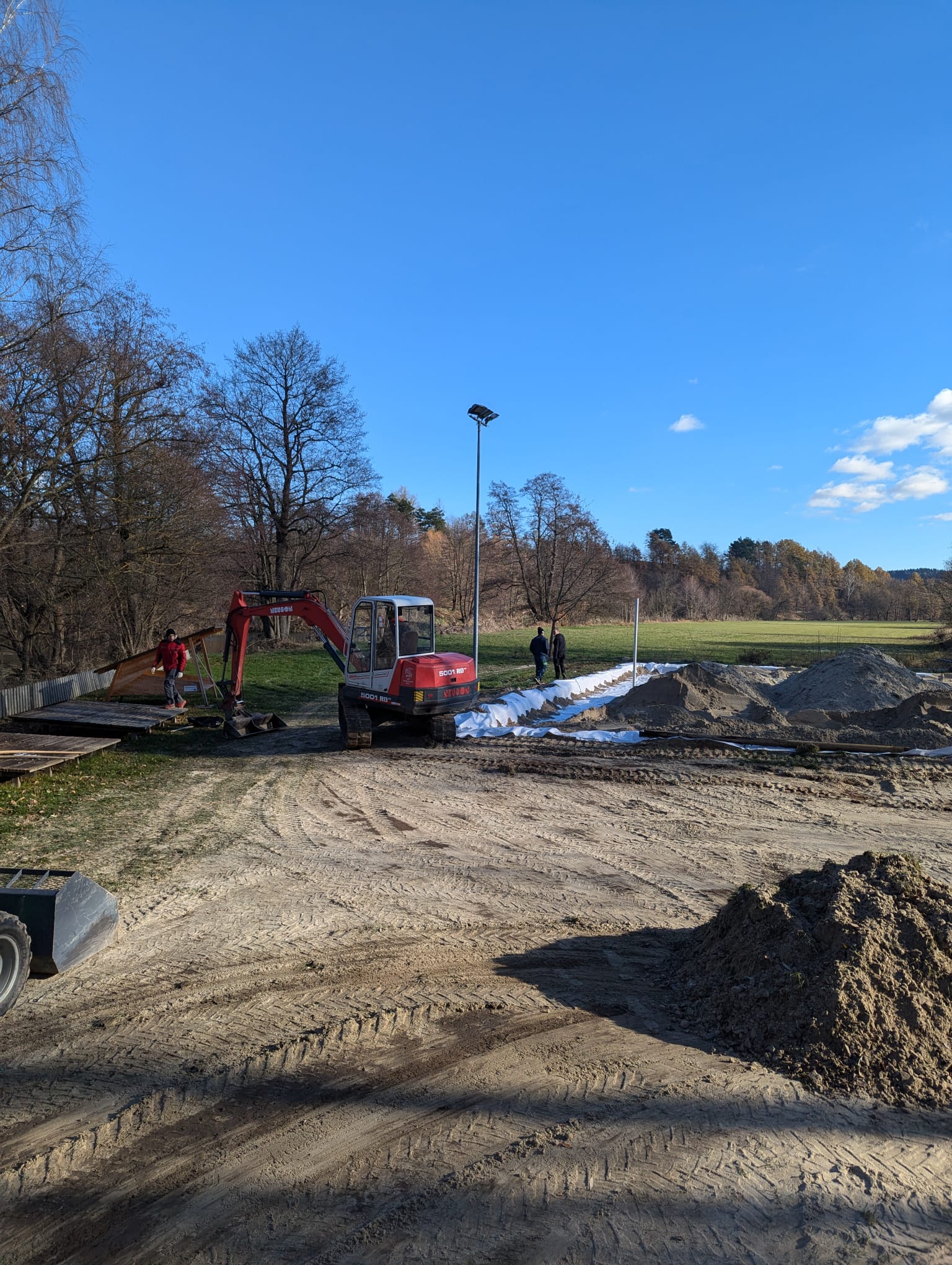 Baggern nach Hochwasser